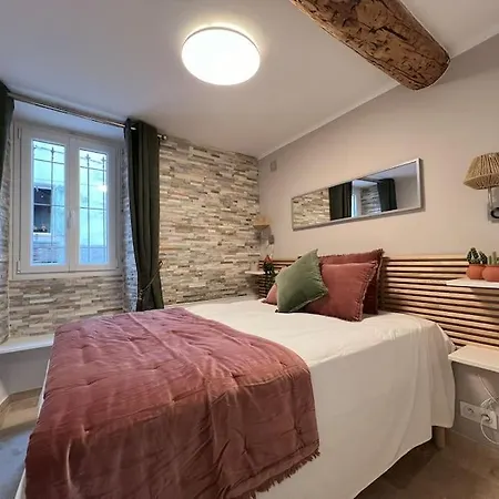 Apartment 2p Remparts Vieil